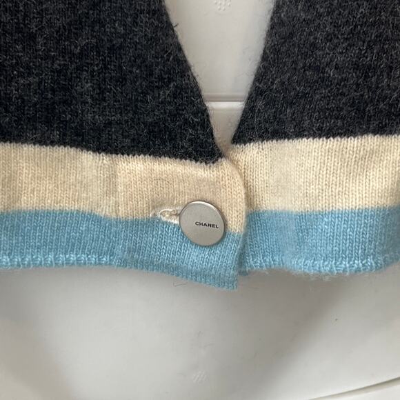 CHANEL 1999A Charcoal Gray Cashmere Wrap Cardigan Sweater Set sz FR 38/6-42/10 - Picture 8 of 16